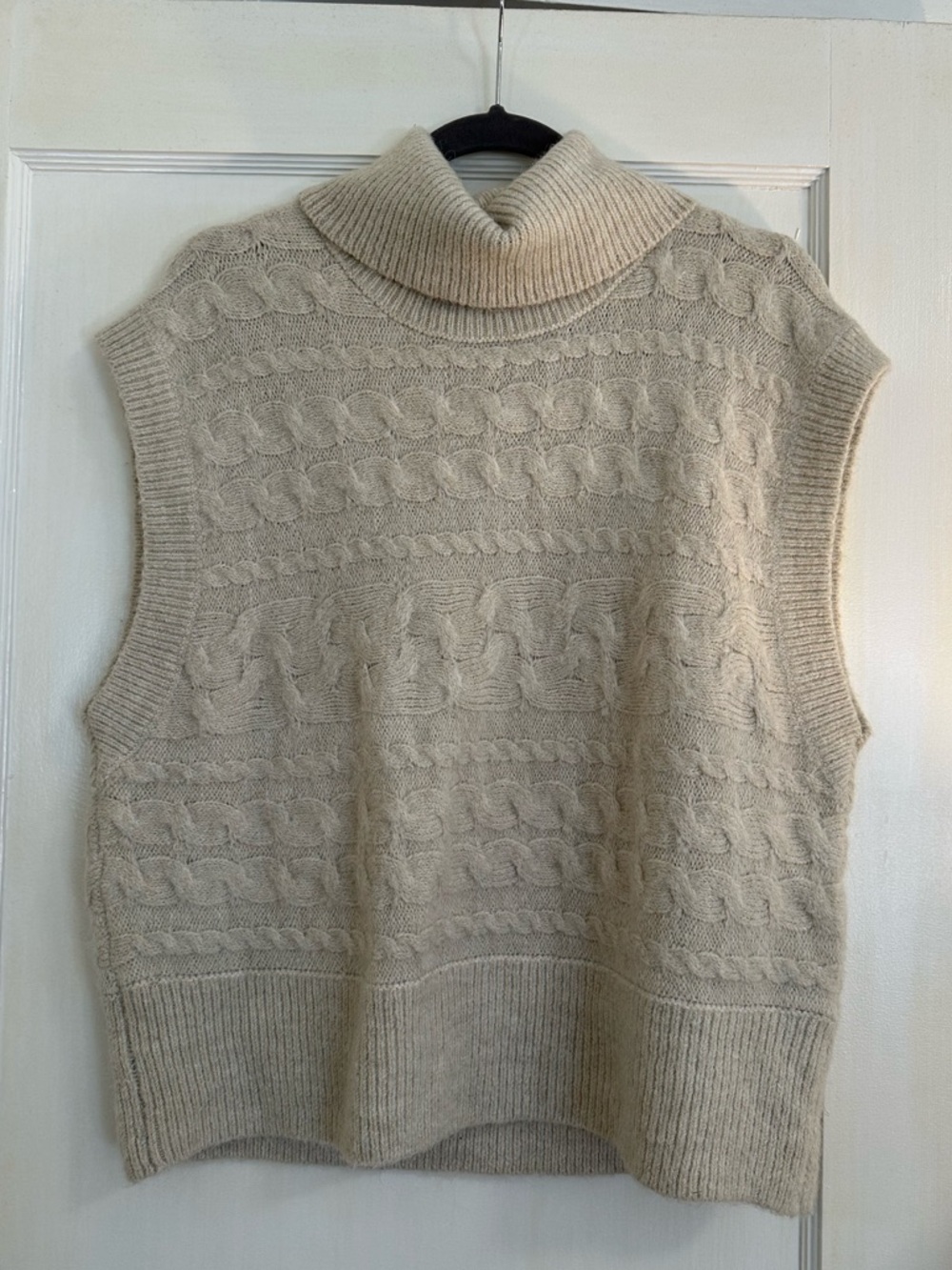 Old navy sweater vest